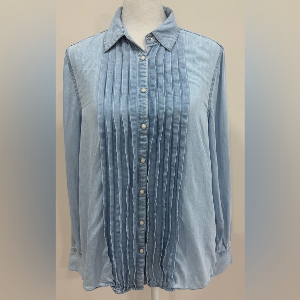 Sundance Light Blue Chambray Snap Front Shirt Long Sleeve Pleated Size S